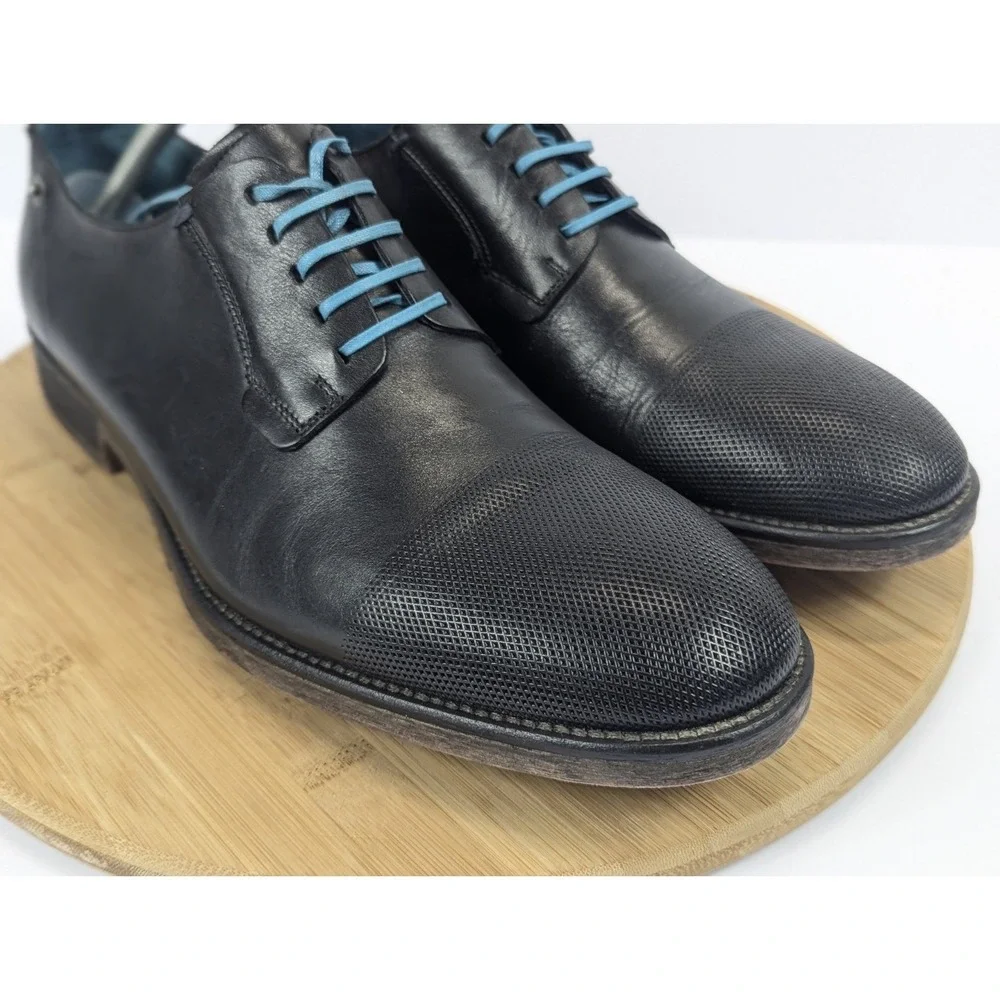 Diesel Mens 9 Black Leather Derby Shoes Textured Cap Toe Blue Laces